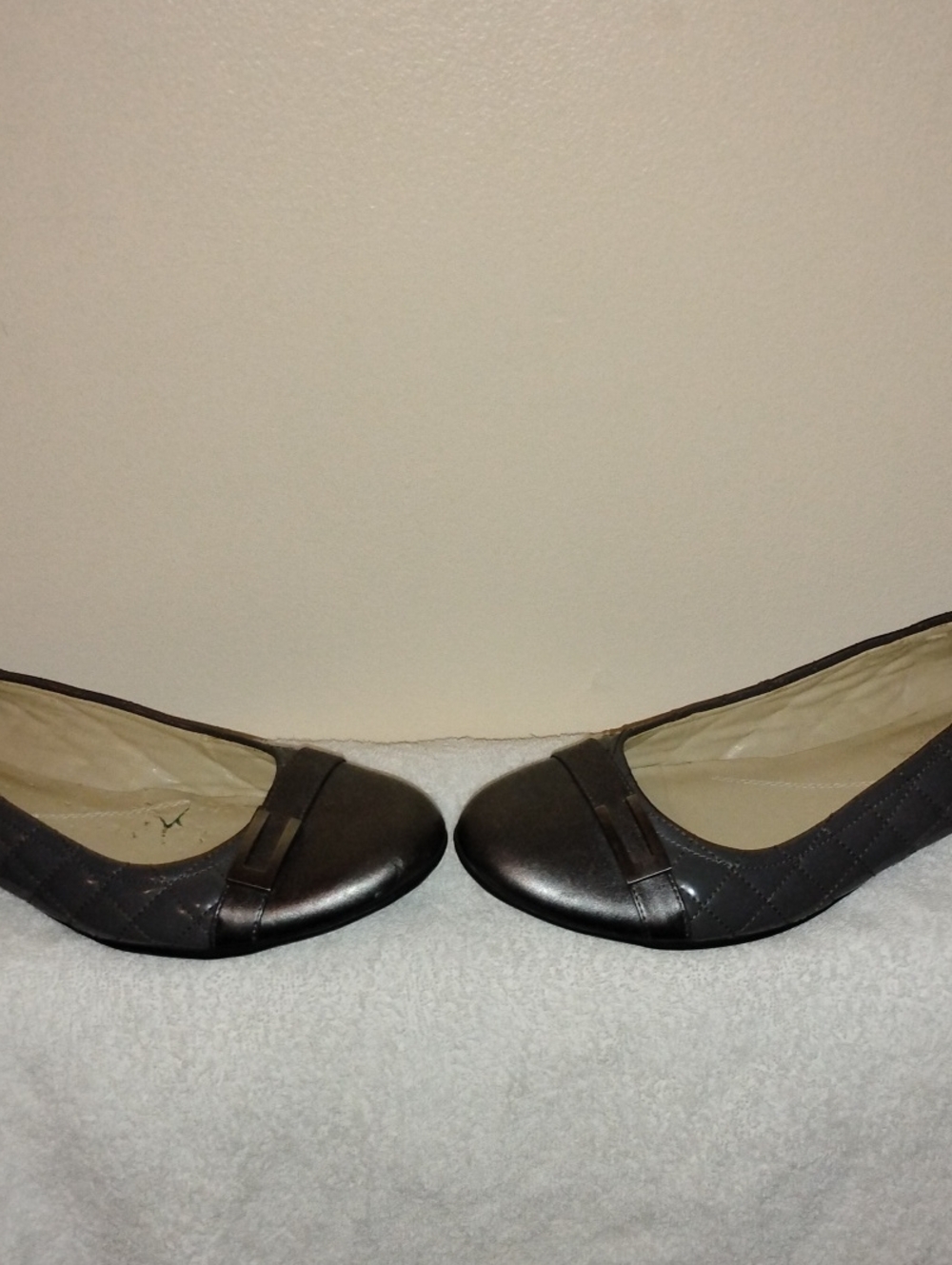 Naturalizer Dark Grey Quilted Ballet Flats with Minimal Buckle